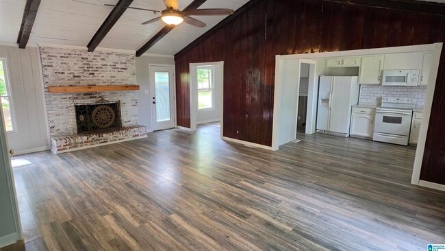 Building Photo - 6451 Hwy 119