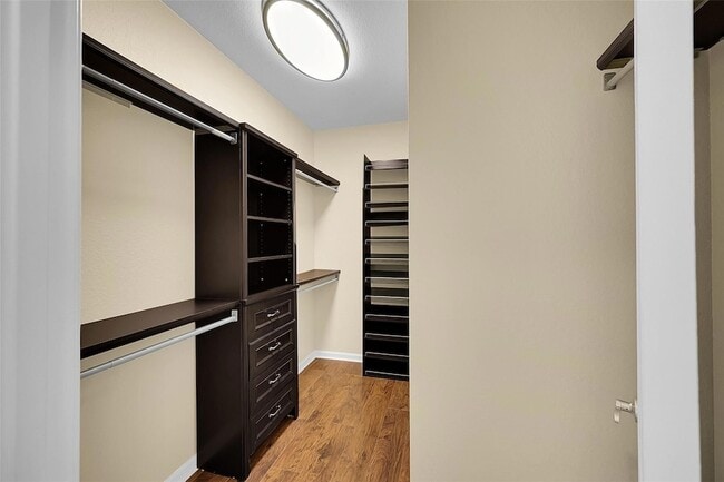 Building Photo - 4345 Key Lime Blvd