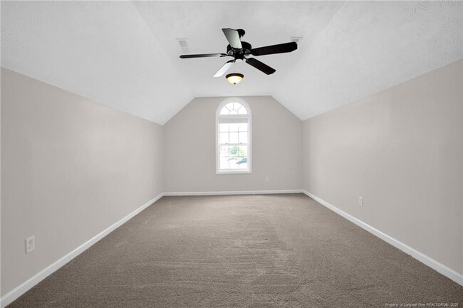 Building Photo - 1717 Kershaw Loop