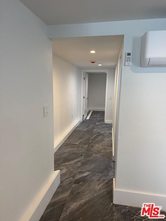 Building Photo - 160 W 59th St