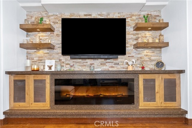 Building Photo - 871 Islay St