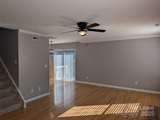 Building Photo - 160 Stone Ridge Ln