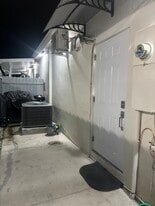 Building Photo - 27949 SW 133rd Ave