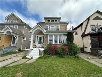 Building Photo - 394 Taunton Pl
