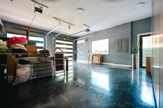 Building Photo - 8450 NW 169th Terrace