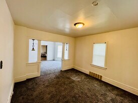 Building Photo - 2018 62nd St
