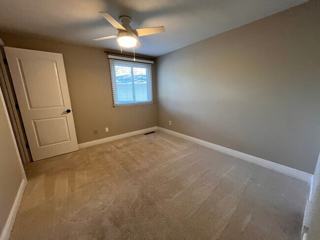 Building Photo - Beautiful Home in West Fort Collins