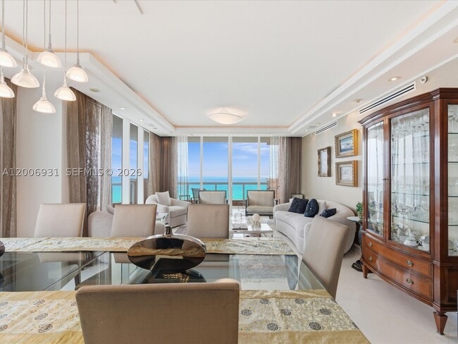 Building Photo - 17875 Collins Ave