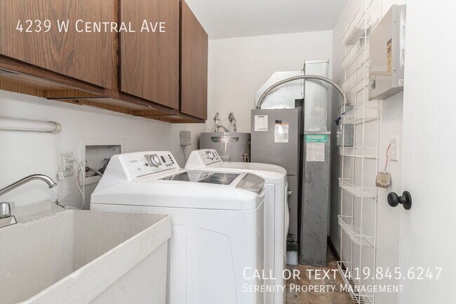 Building Photo - 4239 Central Ave