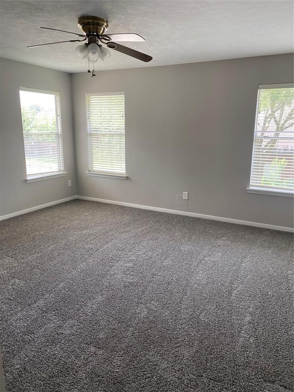 Building Photo - 9403 Meadow Point Ct