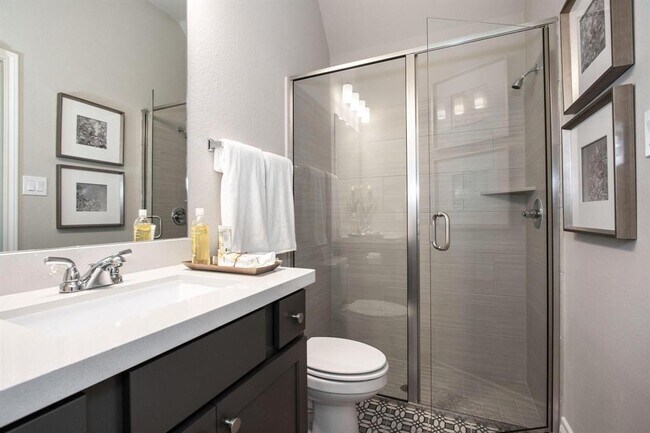 Building Photo - 9402 Orchard Trl
