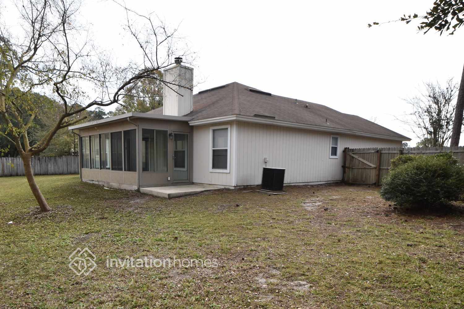 Building Photo - 11265 Finchley Ln