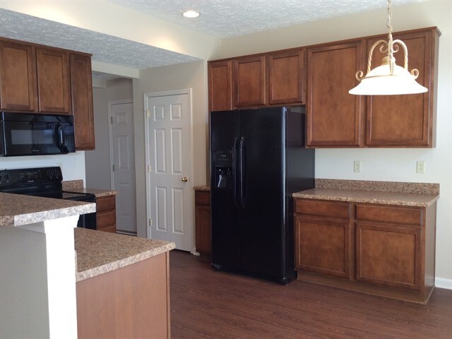 Building Photo - 1413 Softwind Dr