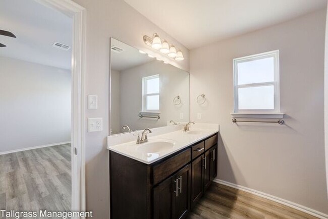 Building Photo - New Construction! Available Now!