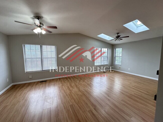 Building Photo - 2385 Fieldstone Cir