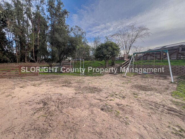 Building Photo - AVAILABLE FEBRUARY - Spacious Single-Story Home on 1 Acre in Nipomo - 3 Bed / 2 Bath