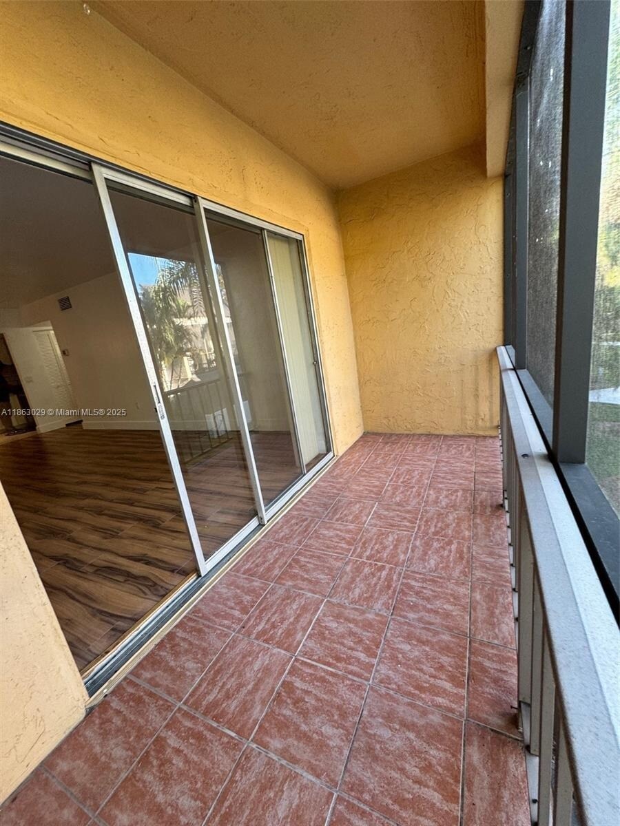 Building Photo - 7921 SW 104th St
