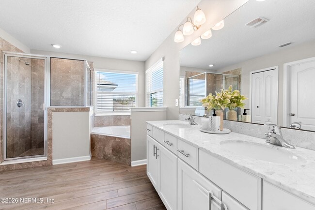 Building Photo - 3906 Heatherbrook Pl