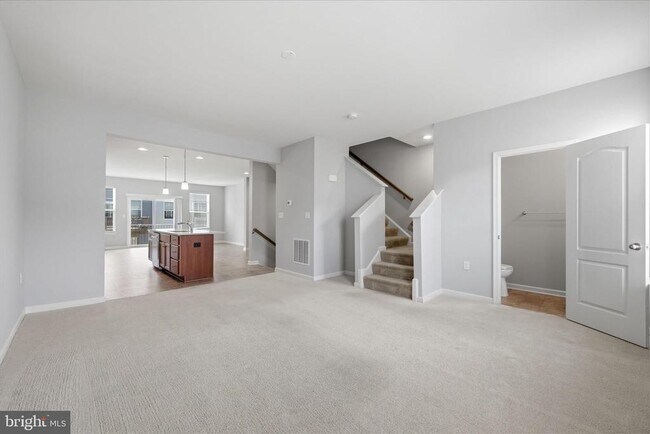 Building Photo - 117 Stribling Wy