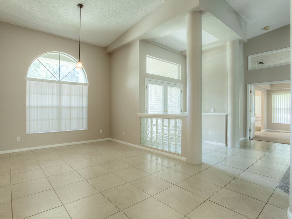 Building Photo - 1484 E Lake Woodlands Pkwy