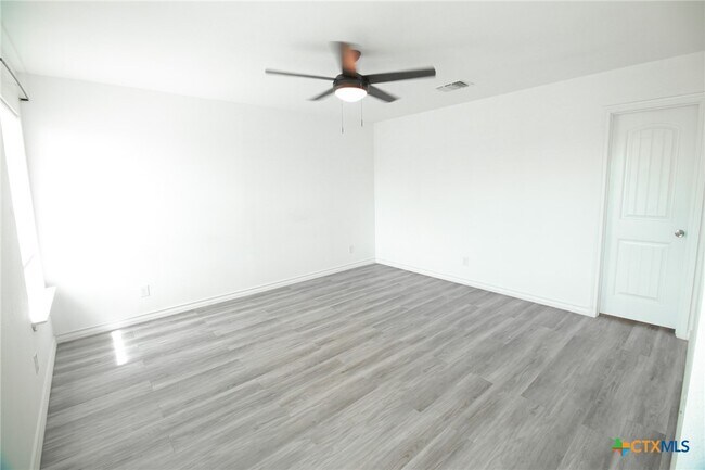 Building Photo - 1601 Cloud St