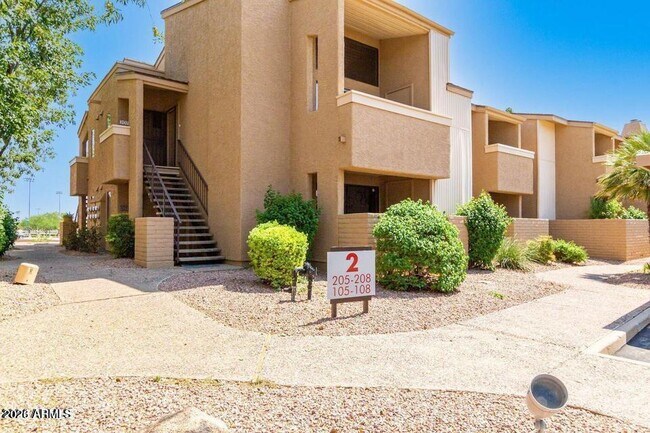 Building Photo - 7950 E Starlight Way