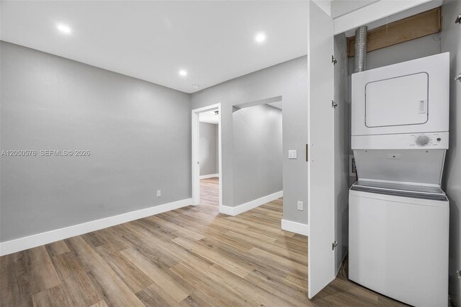 Building Photo - 3481 SW 87th Ct