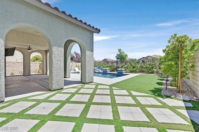Building Photo - 11825 Love Orchid Ln