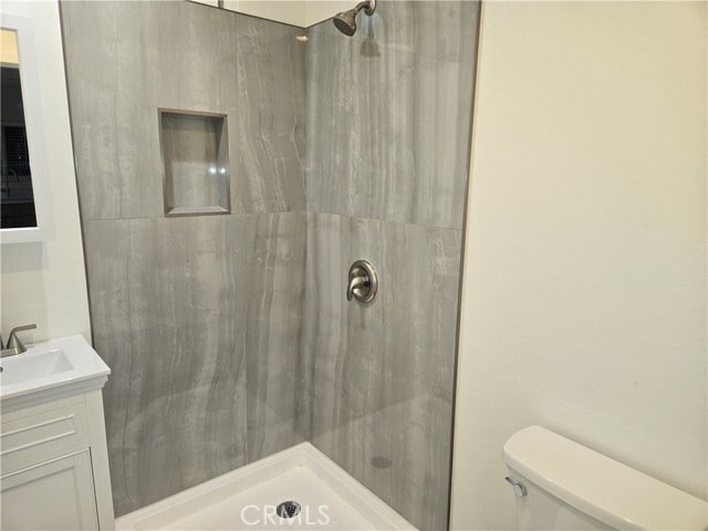 Building Photo - 16742 E Main St