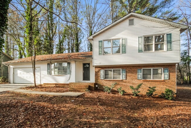 Building Photo - 2761 Shiloh Way