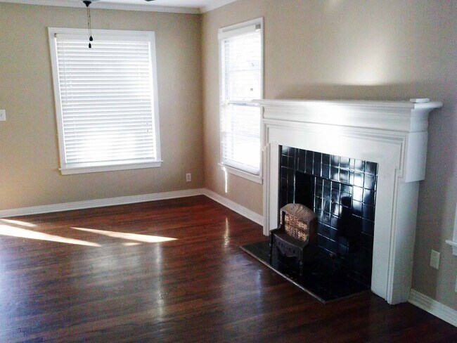 Living Room - 3800 El Campo Ave