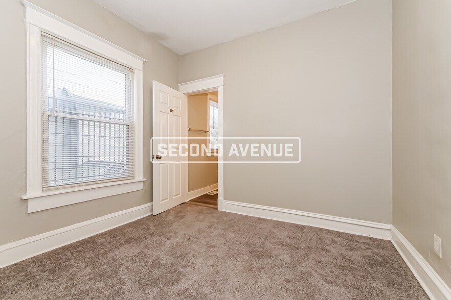 Building Photo - 3317 Agnes Ave