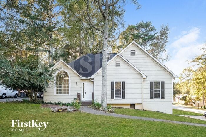 Primary Photo - 2380 Bankstone Dr SW