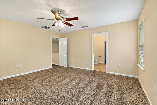 Building Photo - 5 br, 3 bath House - 4337 Green Acres Ln