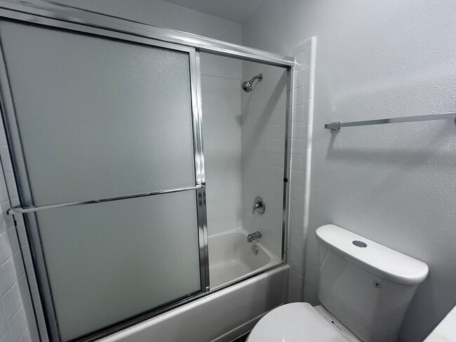 Building Photo - Heart & Home Property Management