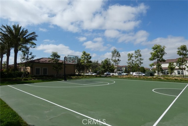Building Photo - 96 Outwest