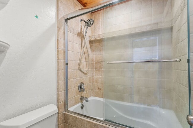 Building Photo - End-Unit Townhouse in Prime Newport Beach ...