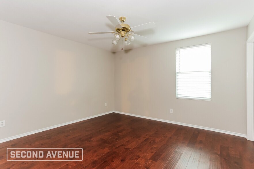 Building Photo - 12956 Vassar Dr