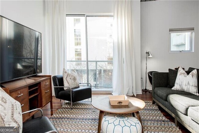 Building Photo - 620 Glen Iris Dr NE