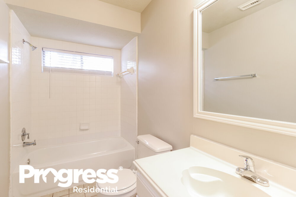 Building Photo - 18734 Cleeve Cl