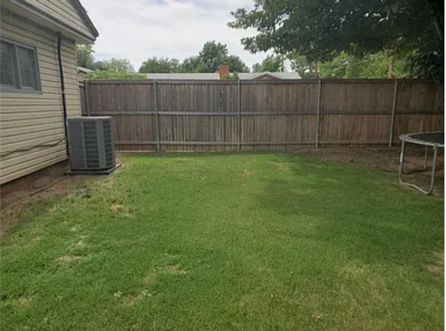 Building Photo - 3 Bedroom 2 bathroom house close to TTU!