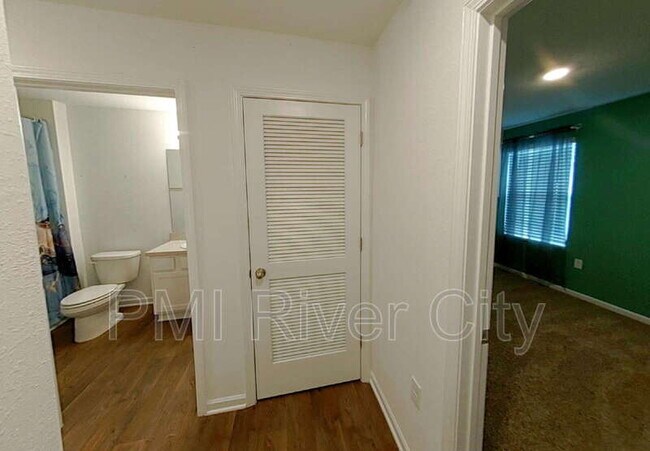 Building Photo - 12619 Cucumber Tree St