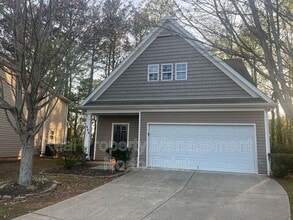 Building Photo - 884 Lobdale Falls Dr