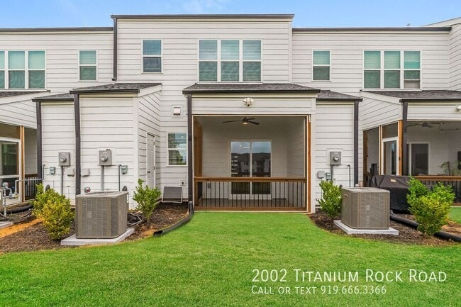Building Photo - 2002 Titanium Rock Rd