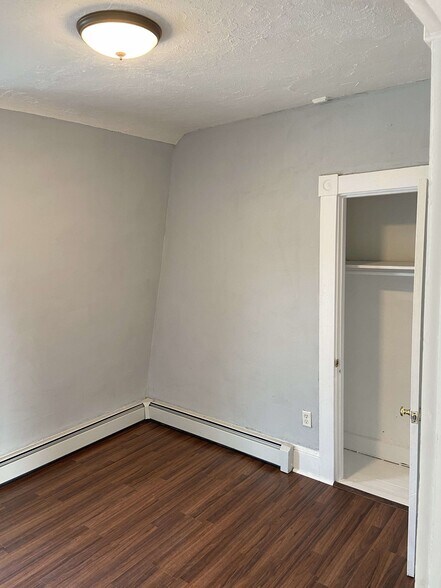 Building Photo - 29 Slocum St