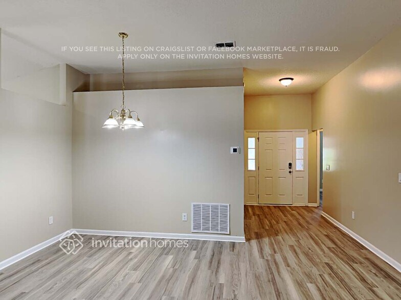 Building Photo - 3741 Timberline Dr