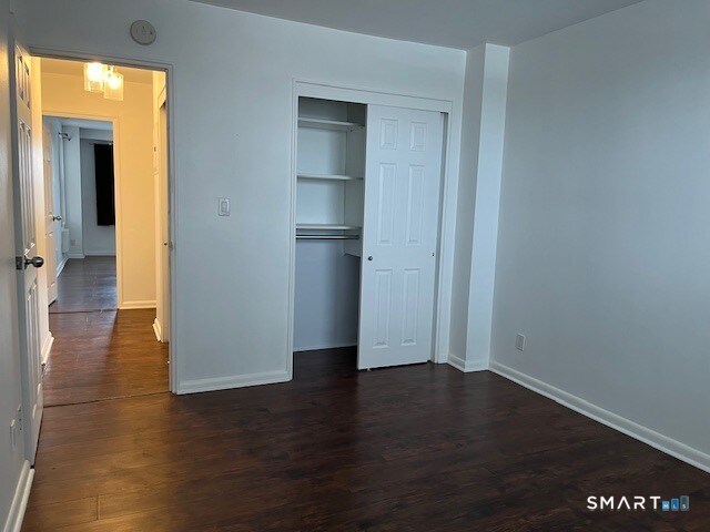 Building Photo - 91 Strawberry Hill Ave