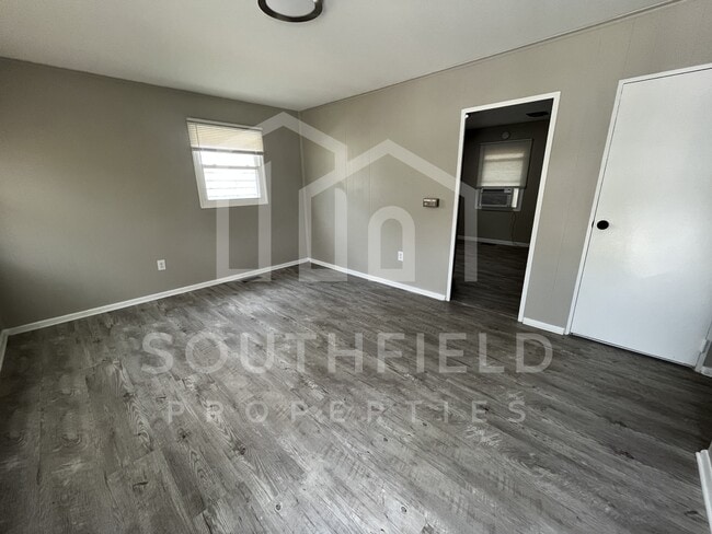 Building Photo - 2552 Sarvis Ct