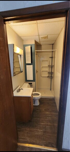 Building Photo - 131 Locust St