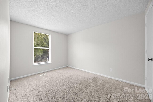 Building Photo - 10715 Derry Dr